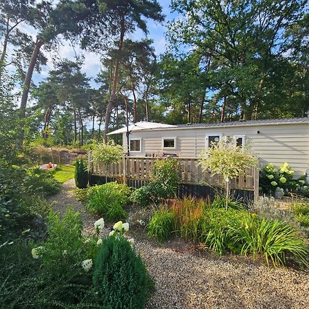 Luxe 4 Persoons Chalet Op 5 Sterren Camping Raalte Exterior photo
